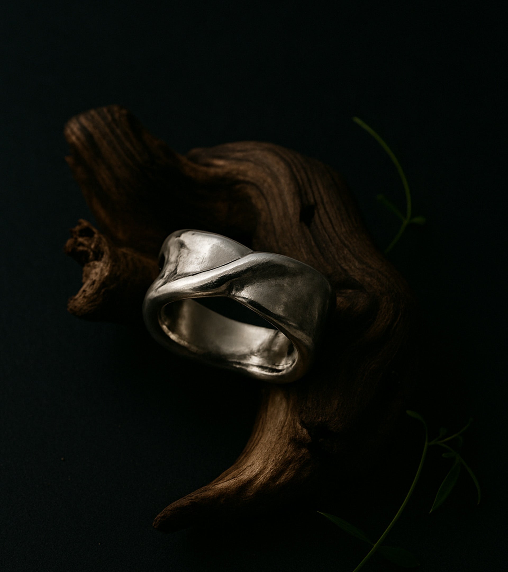 LES BEST-SELLERS DES BASILES - Bijoux iconiques à découvrir